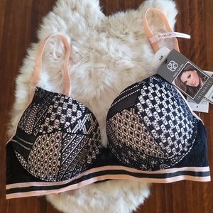 New Daisy Fuentes Push Up Demi Bra